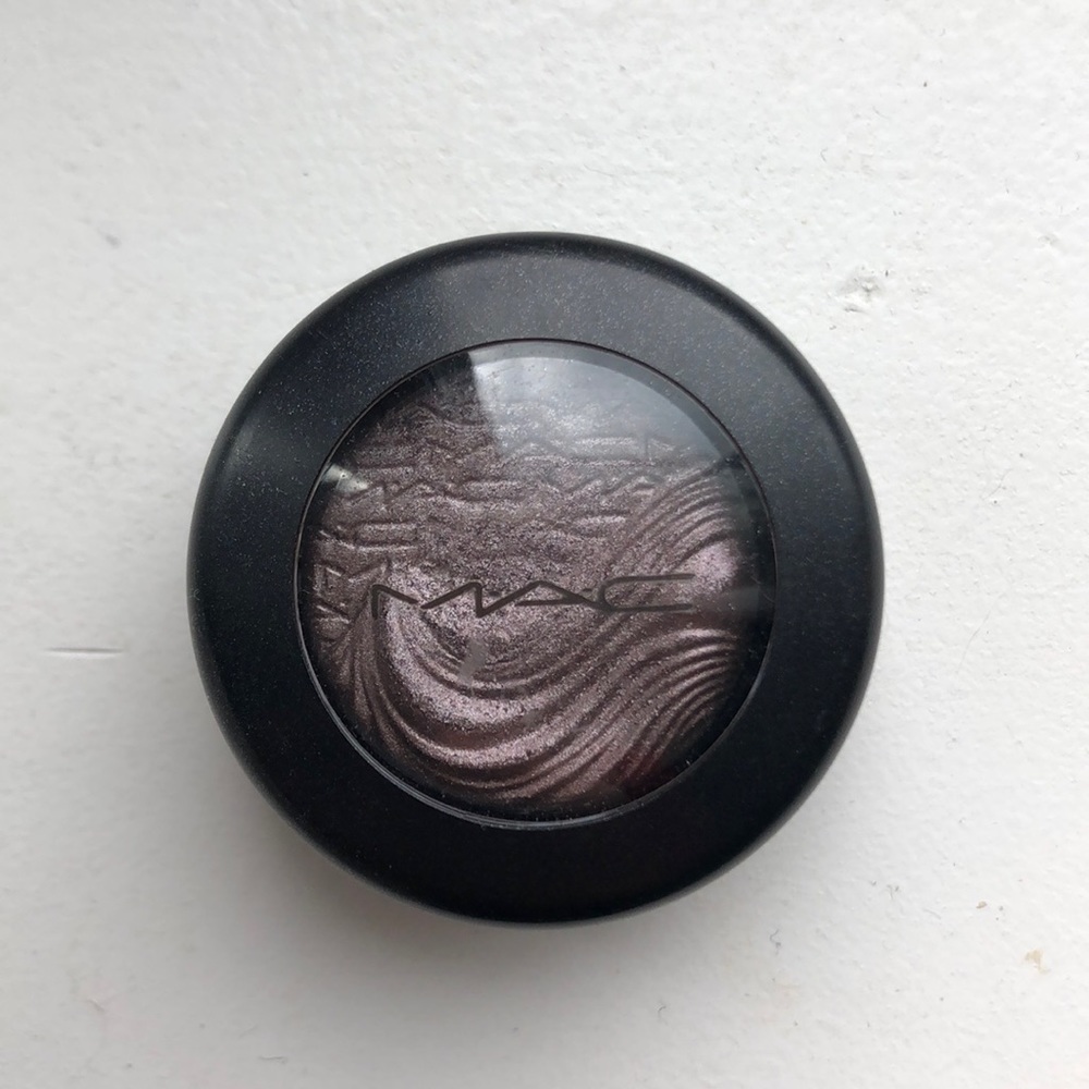 Mac eyeshadow